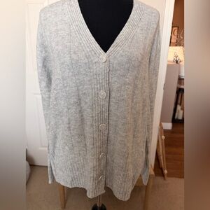 Universal Thread Light Gray Cardigan Sweater